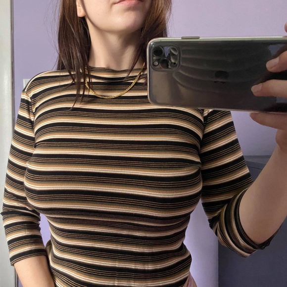 Zara Top With 3/4 Sleeves! - Picture 1 of 4